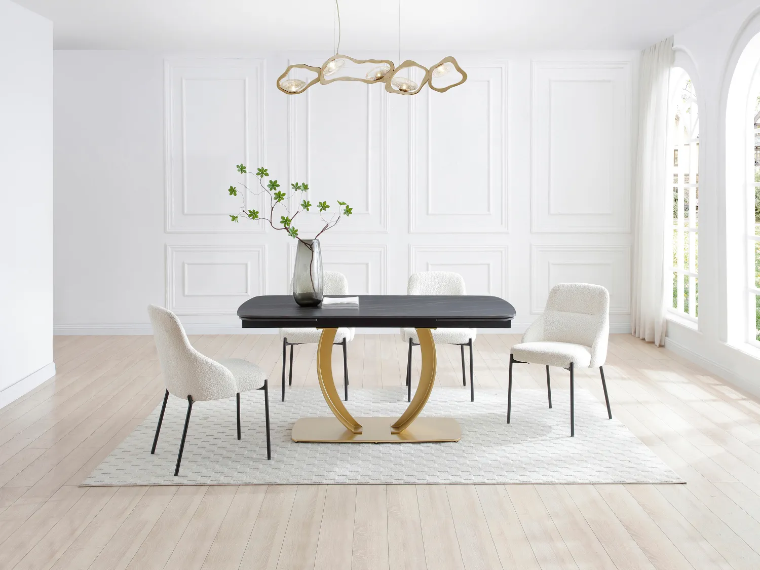 Mesa extensible de comedor para 6 a 10 personas en cerámica y metal dorado - Efecto mármol negro - OLIFIA de Maison Céphy