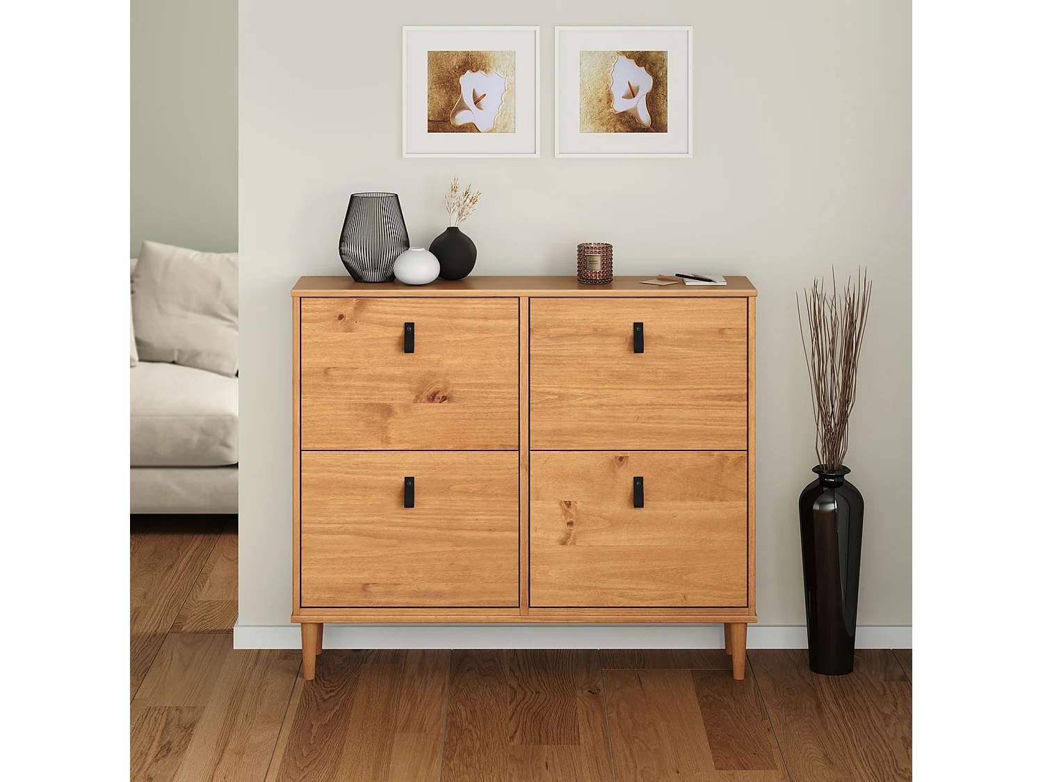 Meuble à chaussures MIKKA en bois, étagère à chaussures bois, rangement avec 4 abattants en pin massif couleur chêne