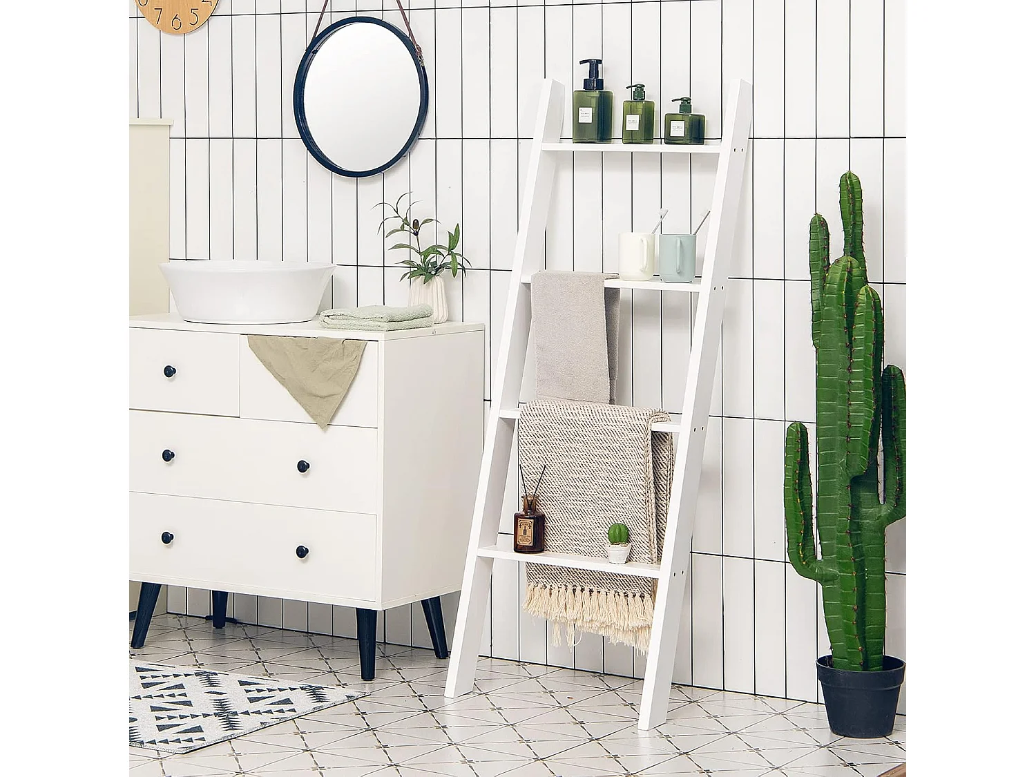 Handtuchhalter 5 Ebenen Leiterregal, Handtuchleiter Deckenleiter Holz Handtuchständer grau für Wohnzimmer, Badezimmer (Weiß) NM9952