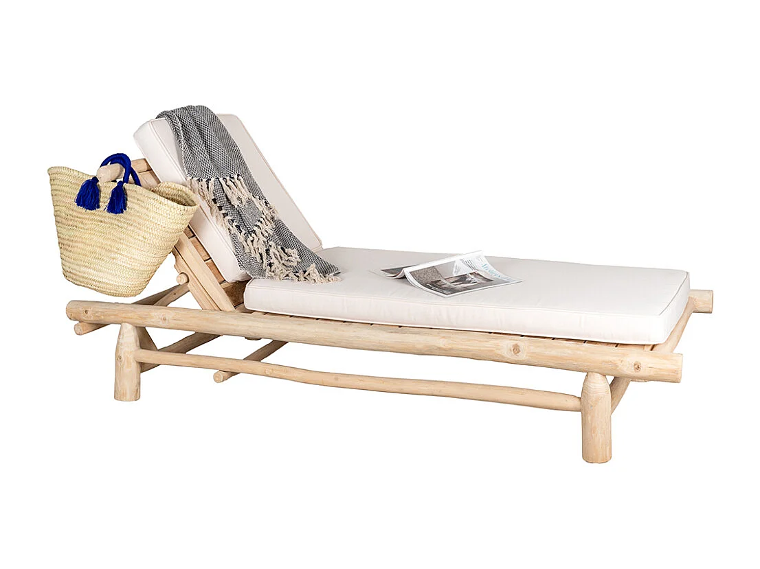 Bain de soleil en teck