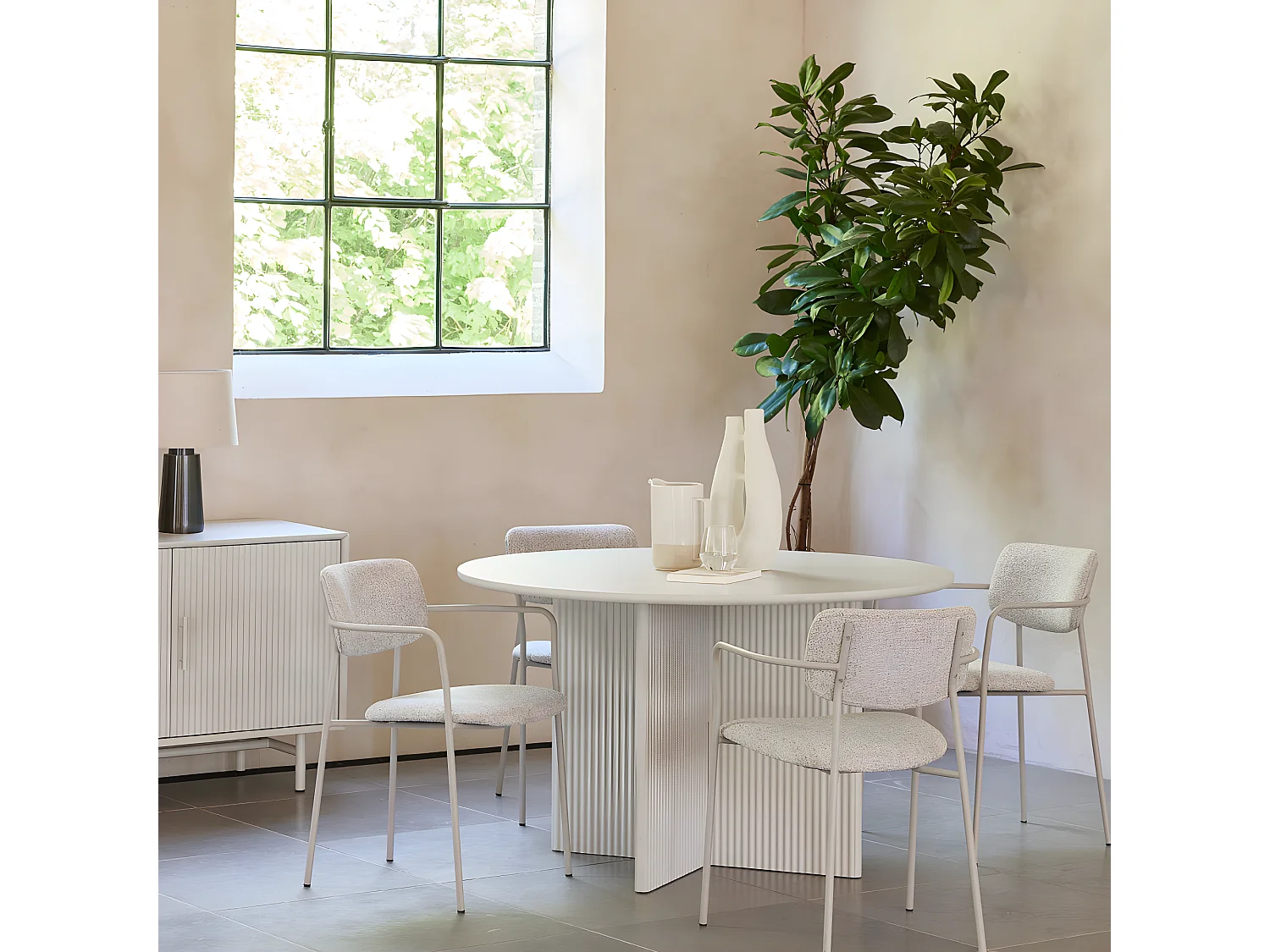 Jura - Table à manger 4 personnes ronde en bois - Grège