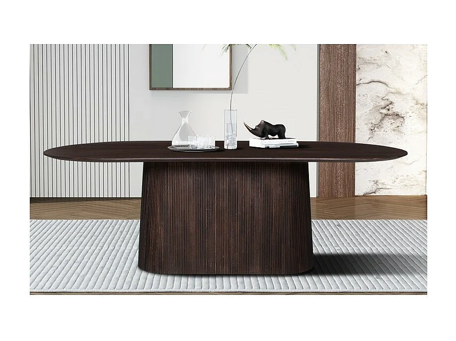 Table ovale en bois massif pour 8 couverts collection MITCHEL en bois exotique de manguier brun foncé 230x110cm