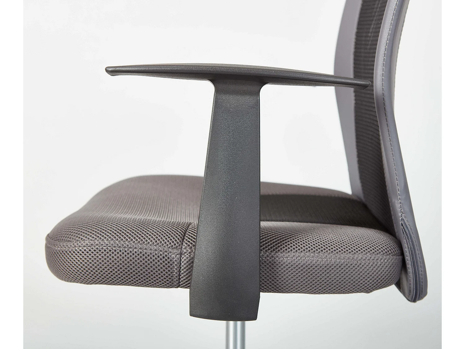 Chaise de bureau à roulettes Donny - l 48 x P 55 x H 89-99 cm - Gris