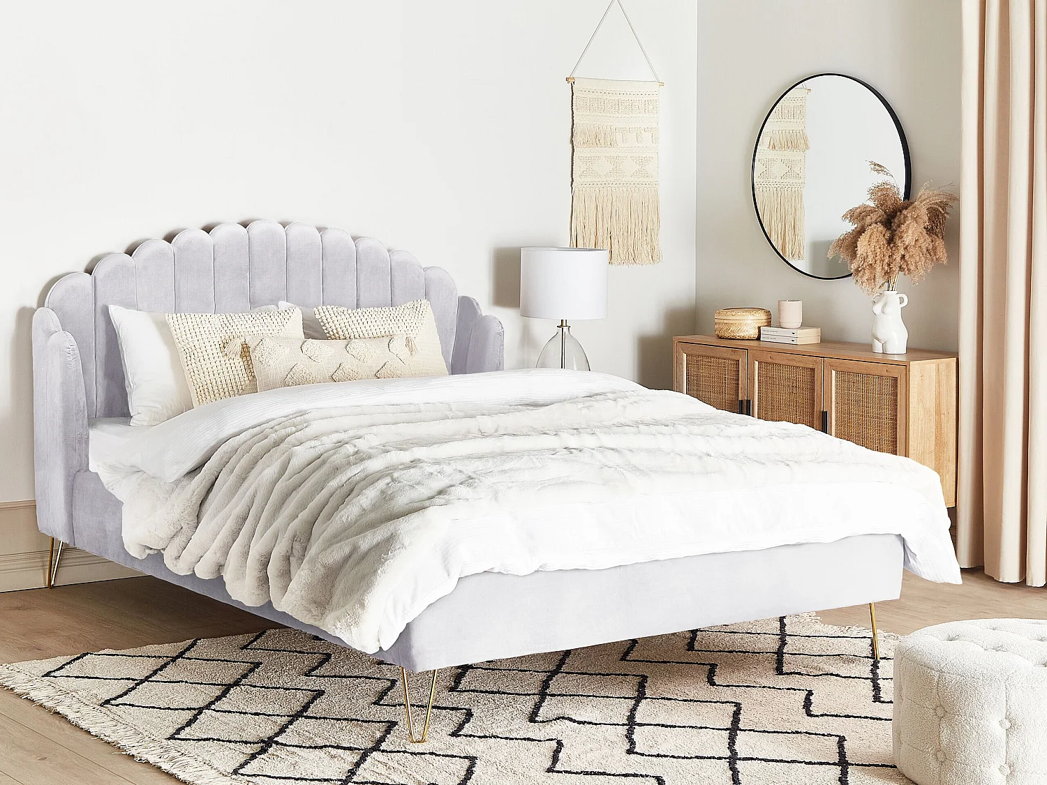 Bed Fluweel AMBILLOU 180 x 200 cm Lichtgrijs