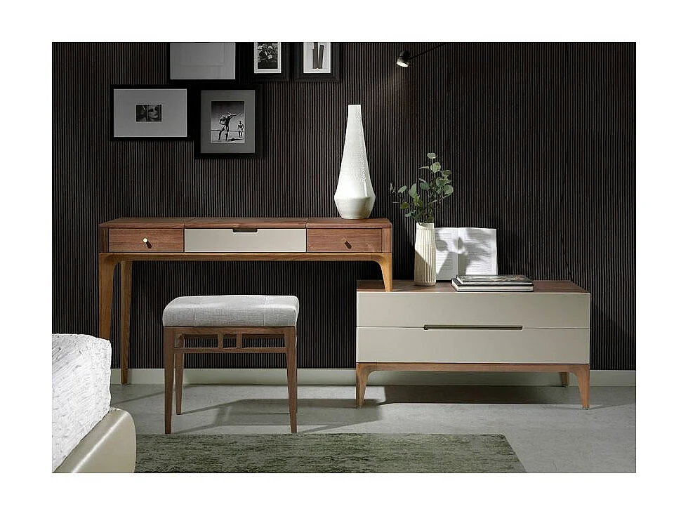 Billy gelakte walnoothouten kaptafel met 4 laden-Kleur Cement