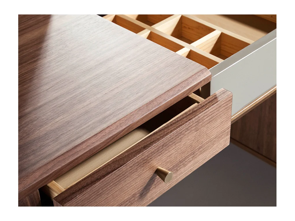 Secretaressebureau in walnoothout en gelakt hout Muza-Kleur Land