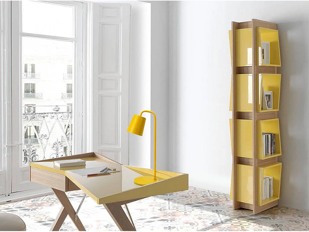 Étagère bois plaqué chêne et intérieur laqué Sandry-Couleur Noir