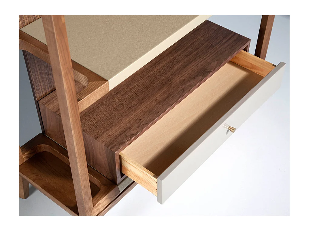 Plank met 4 niveaus en 1 lade in walnoot en gelakt hout Muza-Kleur Roze