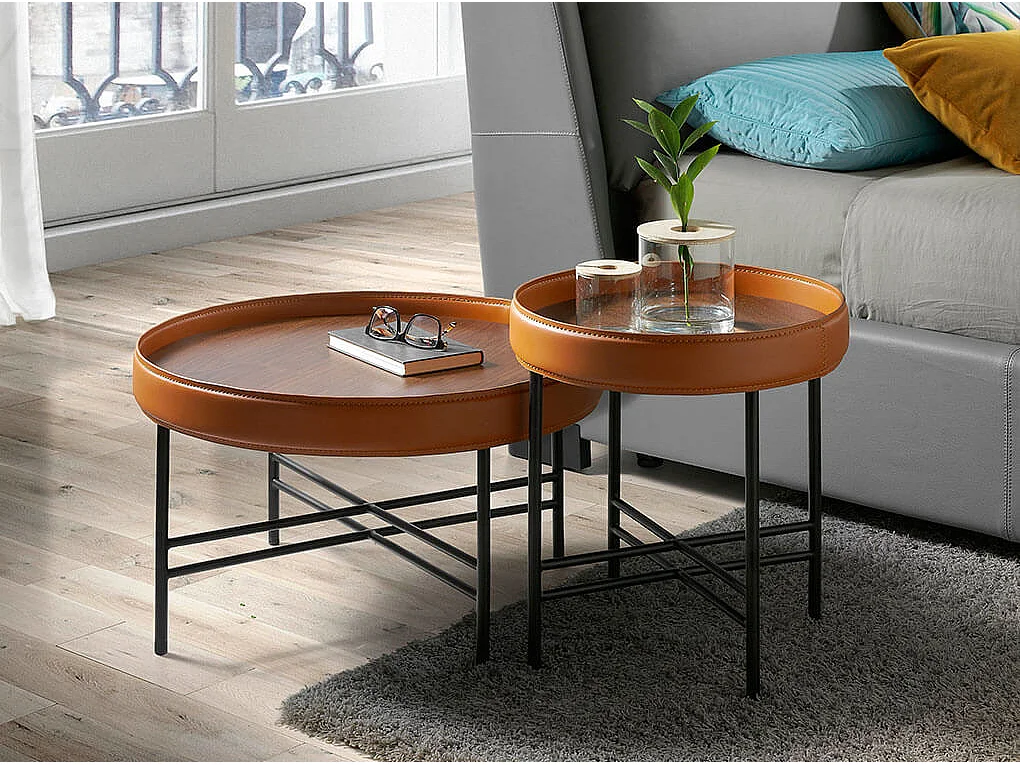Table d'appoint rond en bois de noyer marron clair et noir Liza