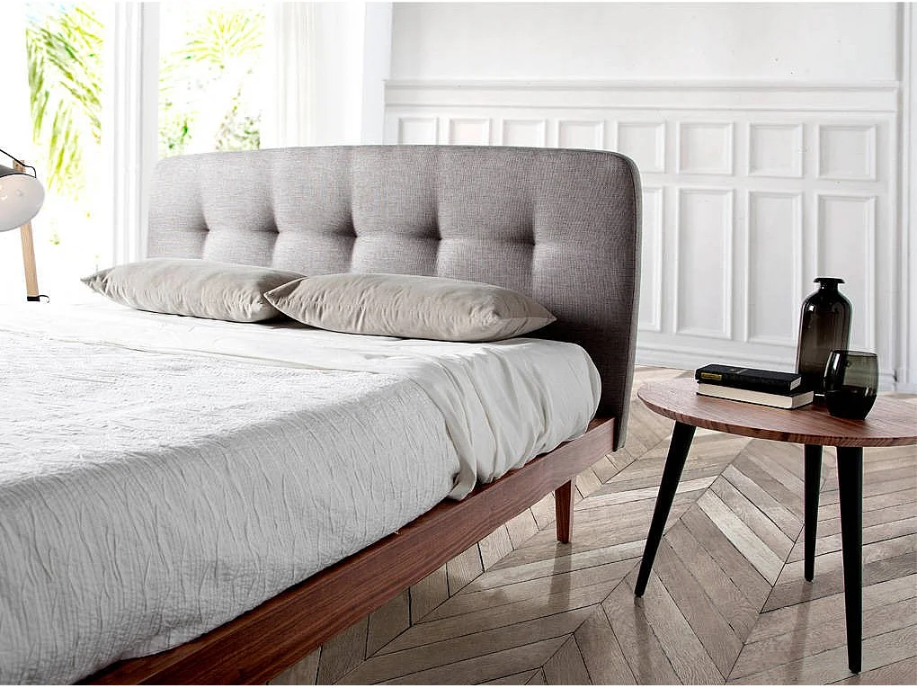 Table d'appoint bois plaqué noyer Monza