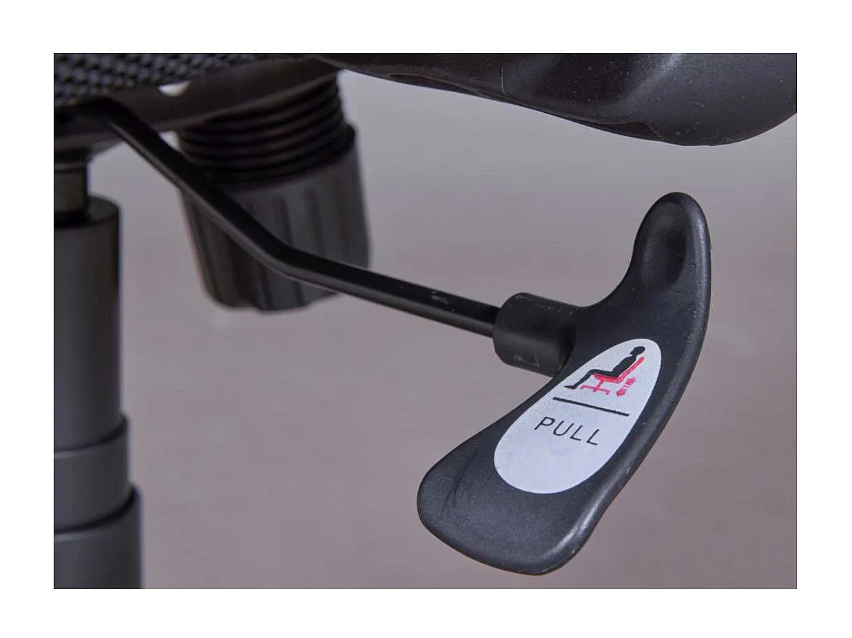 XLAdministrator kantoorstoel zwart.