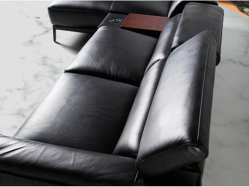 Canapé d'angle gauche cuir noir et pieds acier inoxydable Alavy