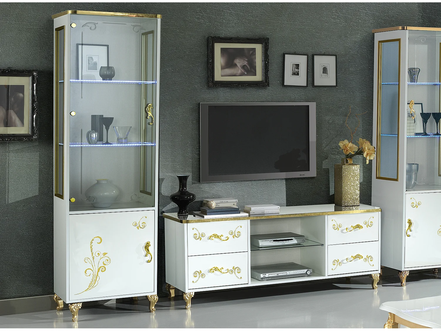 Vitrine à LED 2 portes bois vernis brillant blanc et doré Jade 60cm