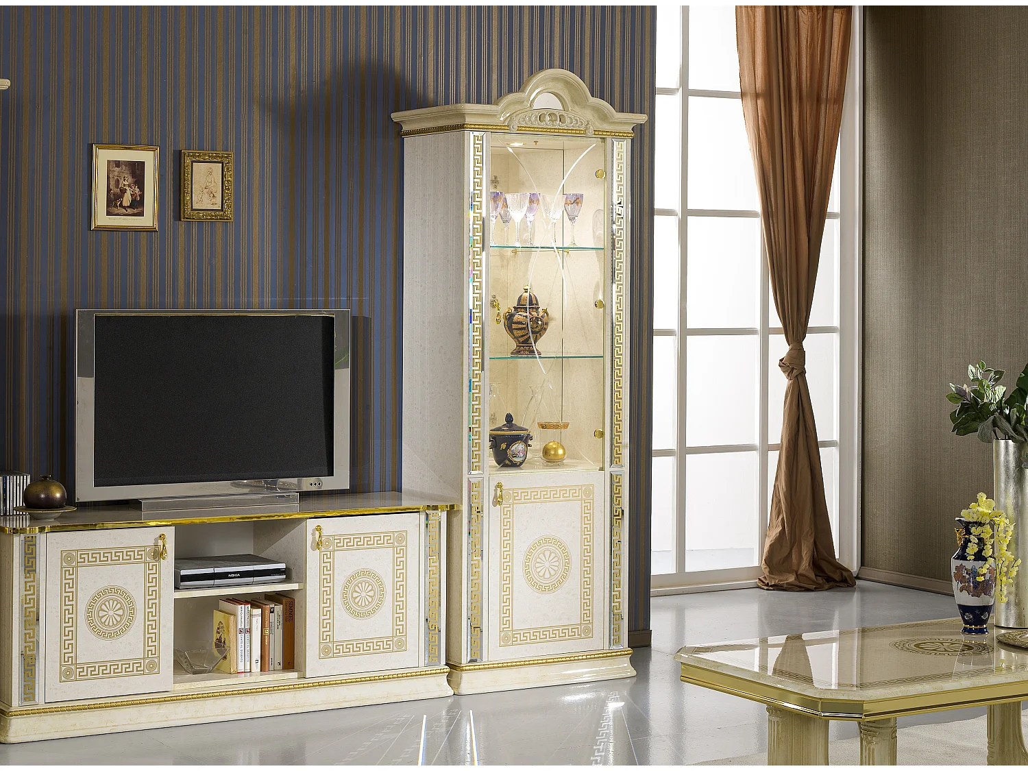 Vitrine 2 portes bois vernis laqué brillant beige et doré Venus 78cm