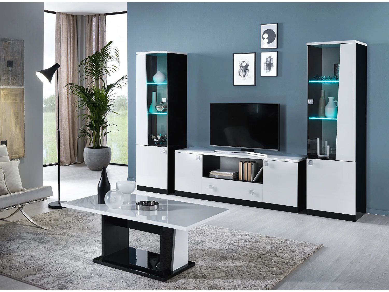 Table basse bois blanc et noir vernis laqué brillant Bilia 120cm