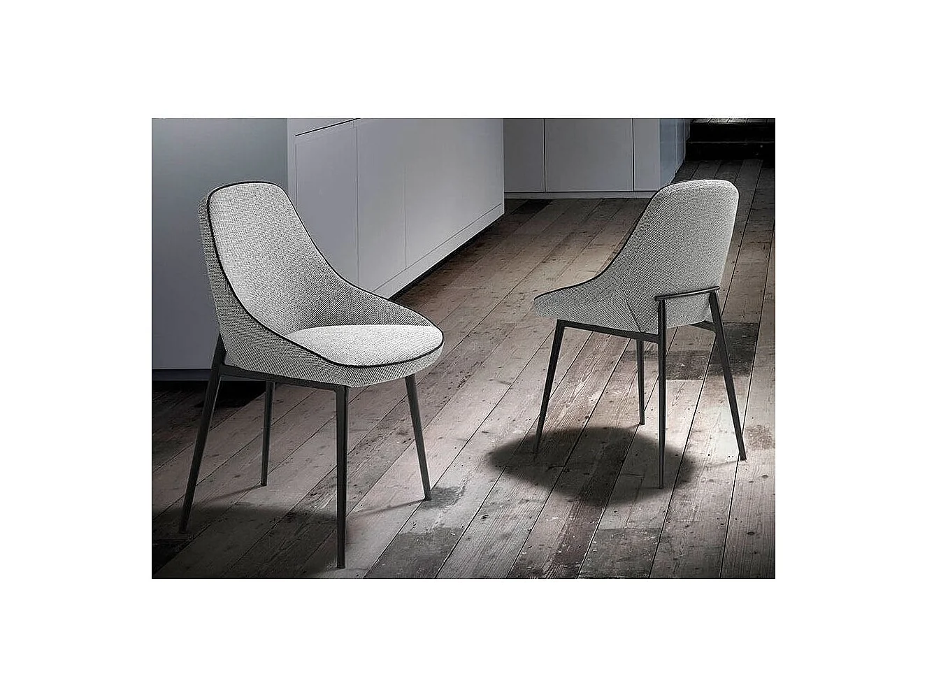 Chaise en tissu gris et pieds en acier noir Kabesa - Lot de 2-Couleur DUO 40