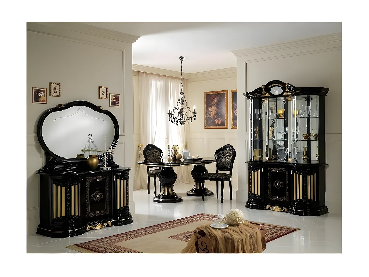 Chaise bois massif marron et assise tissu noir avec motifs dorés Kerla