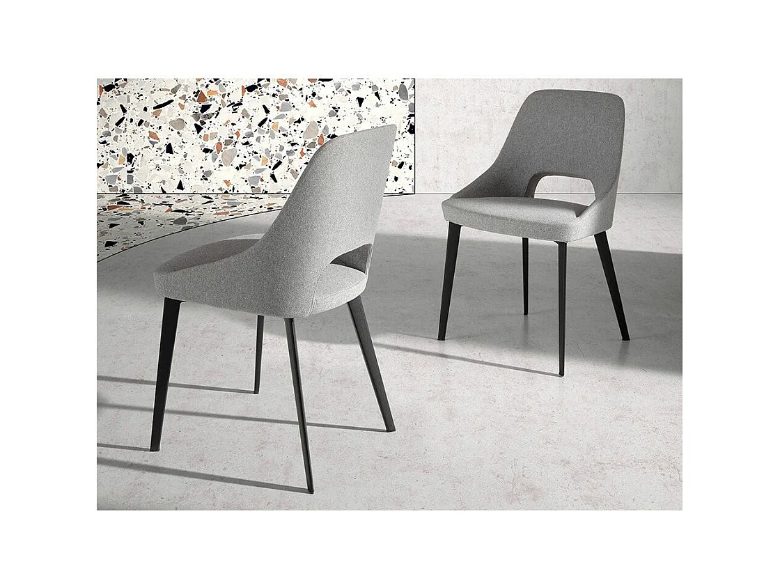 Chaise en tissu blanc et pieds en acier noir Barbra - Lot de 2-Couleur MIRAGE 45