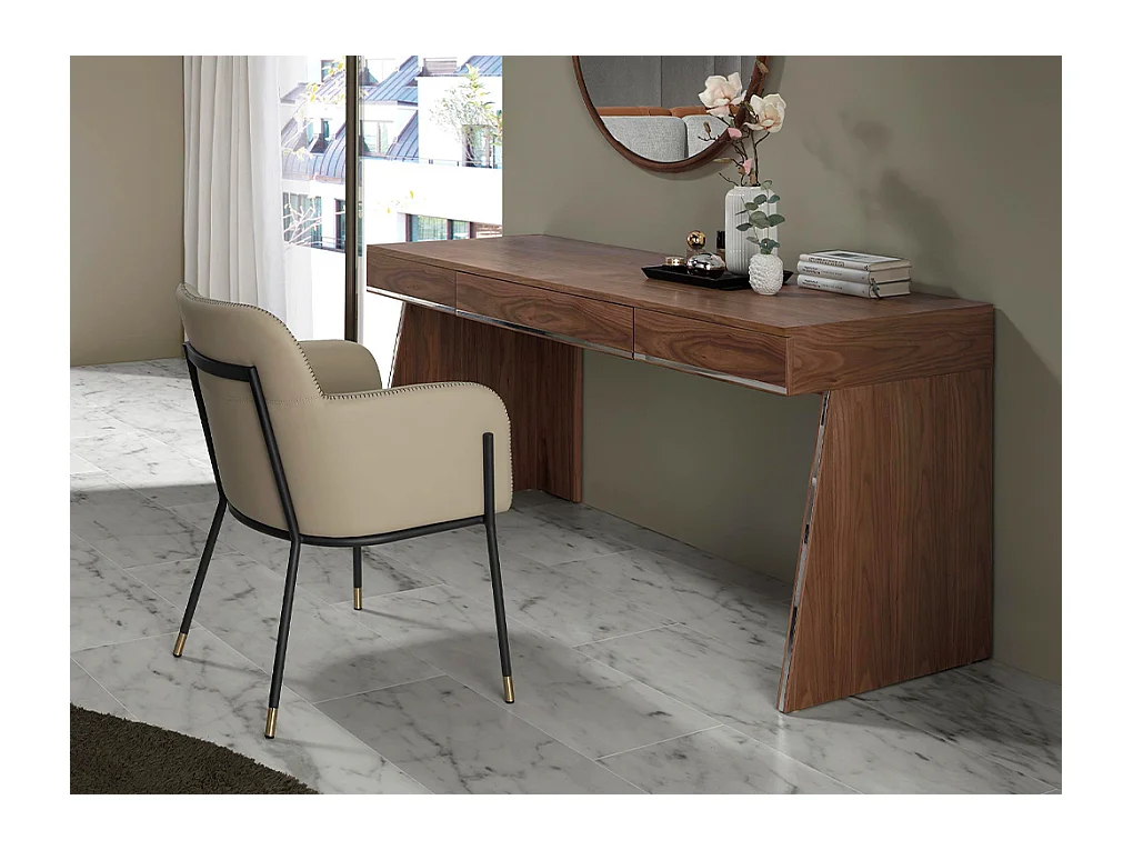 Chaise simili cuir et cuir éco beige et pieds en acier Léo-Couleur DUO 04