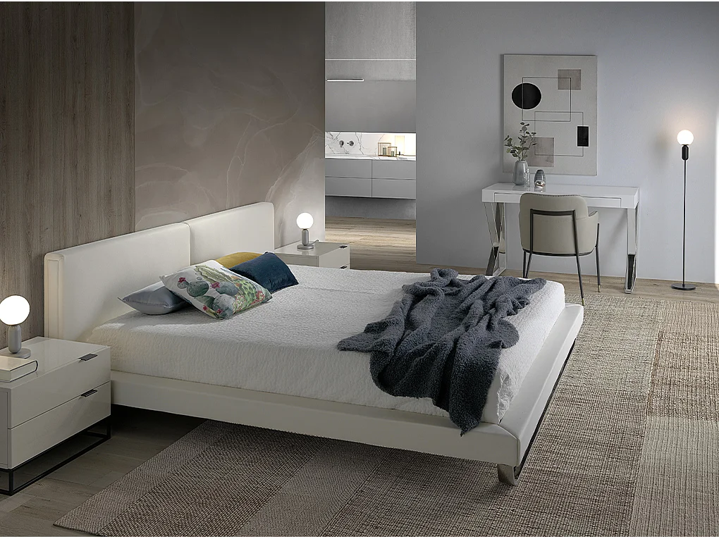 Chaise simili cuir et cuir éco beige et pieds en acier Léo-Couleur MIRAGE 52