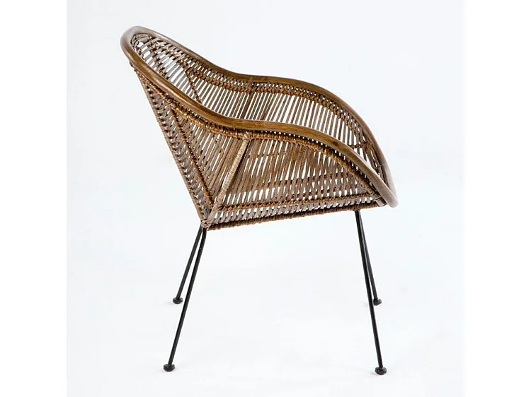 Chaise avec accoudoirs osier marron et pieds métal noir Gael