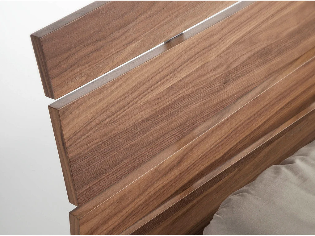 Lit double 150x200 bois noyer et verre trempé Ponza