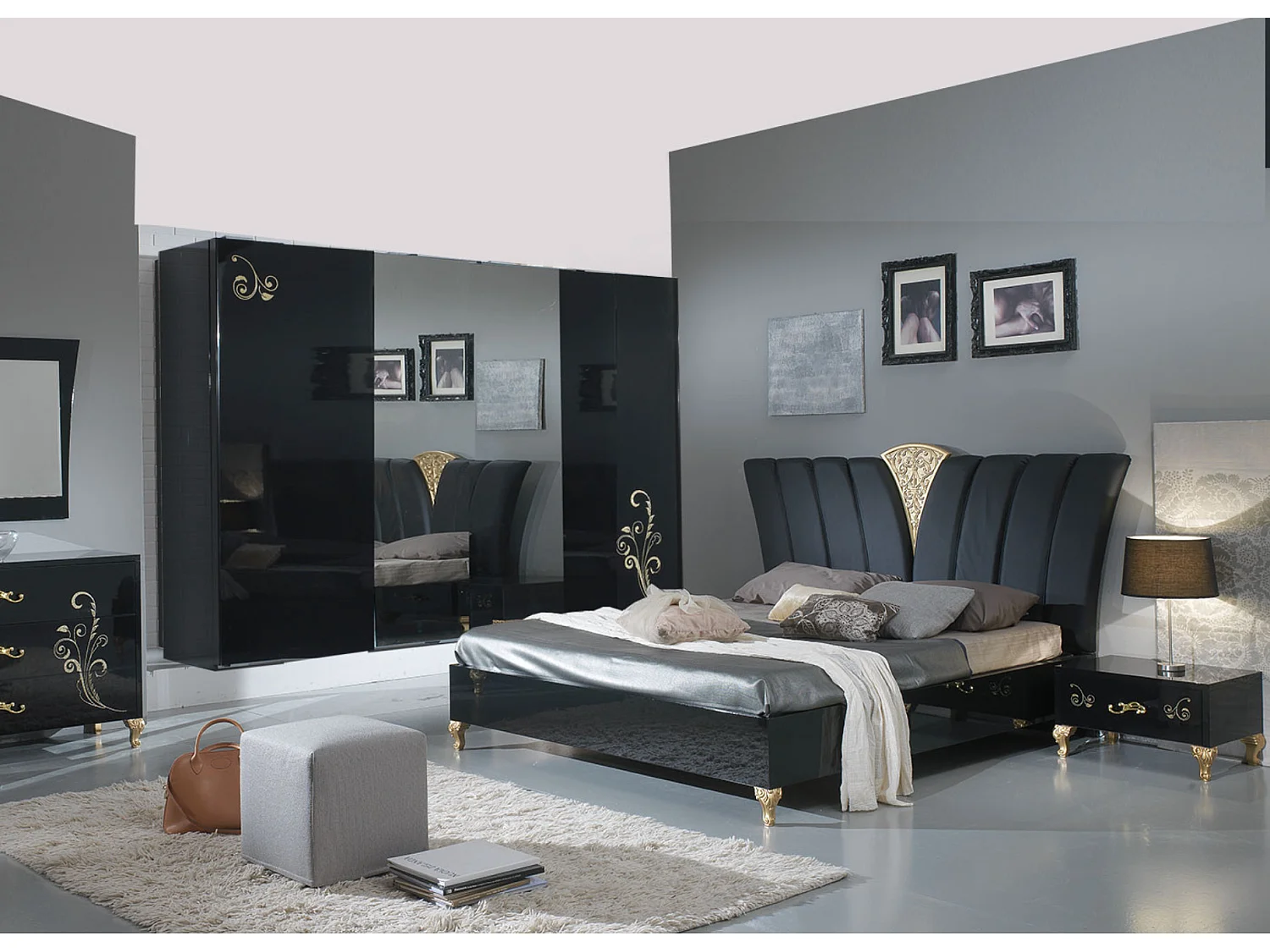 Lit design bois laqué noir et doré Jade 160x200