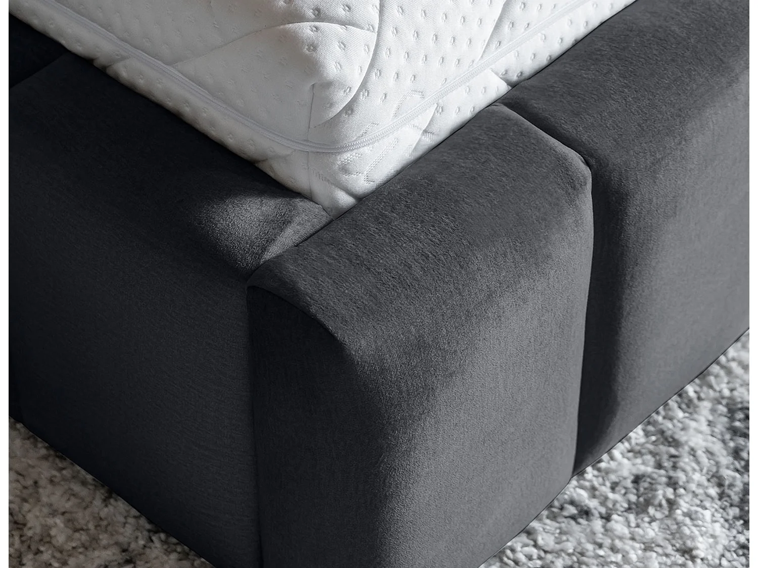 Lit coffre Luto prestige - Design tapissé velours et Led-Couleur Gris foncé-140x200