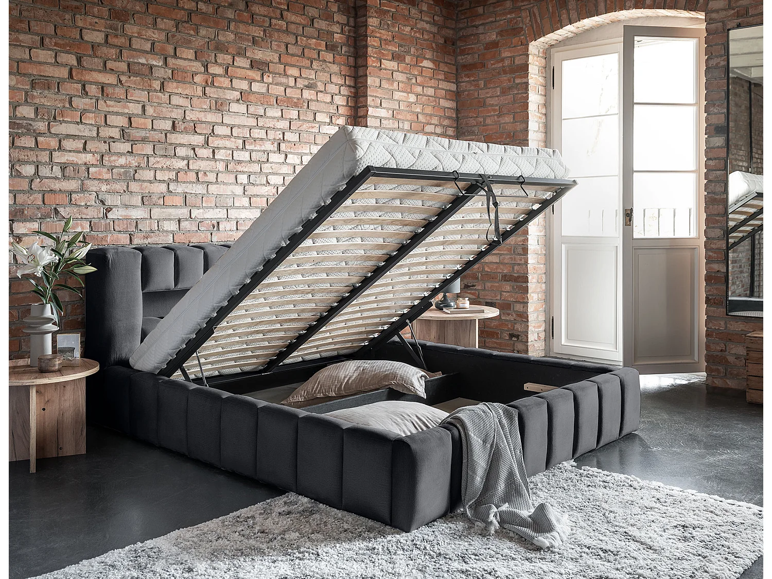 Lit coffre Luto prestige - Design tapissé velours et Led-Couleur Gris foncé-140x200