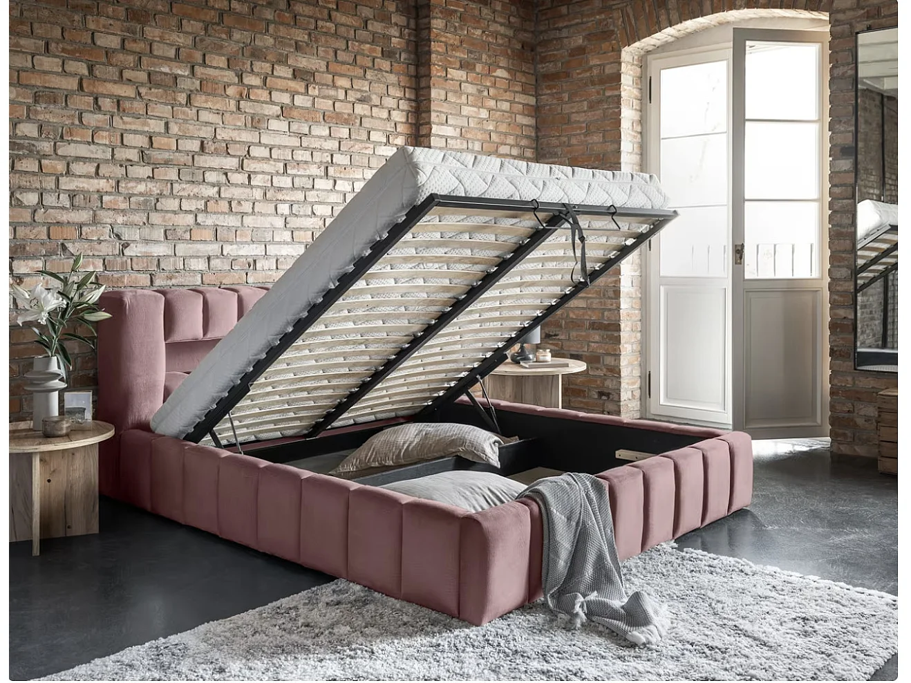 Lit coffre Luto prestige - Design tapissé velours et Led-Couleur Rose clair-160x200