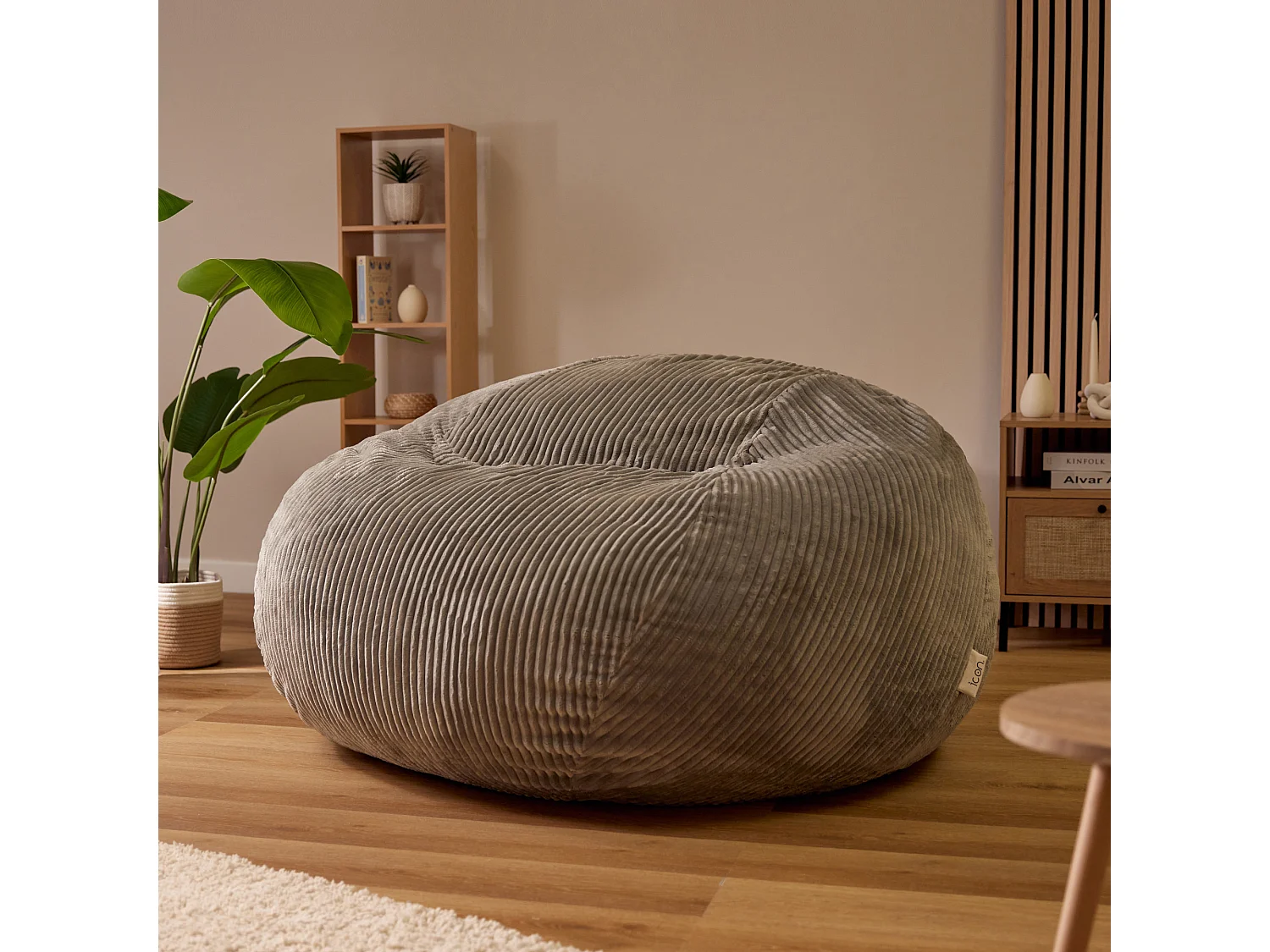 Pouf fauteuil géant en mousse expansible et velours côtelé gris - NIMBUS