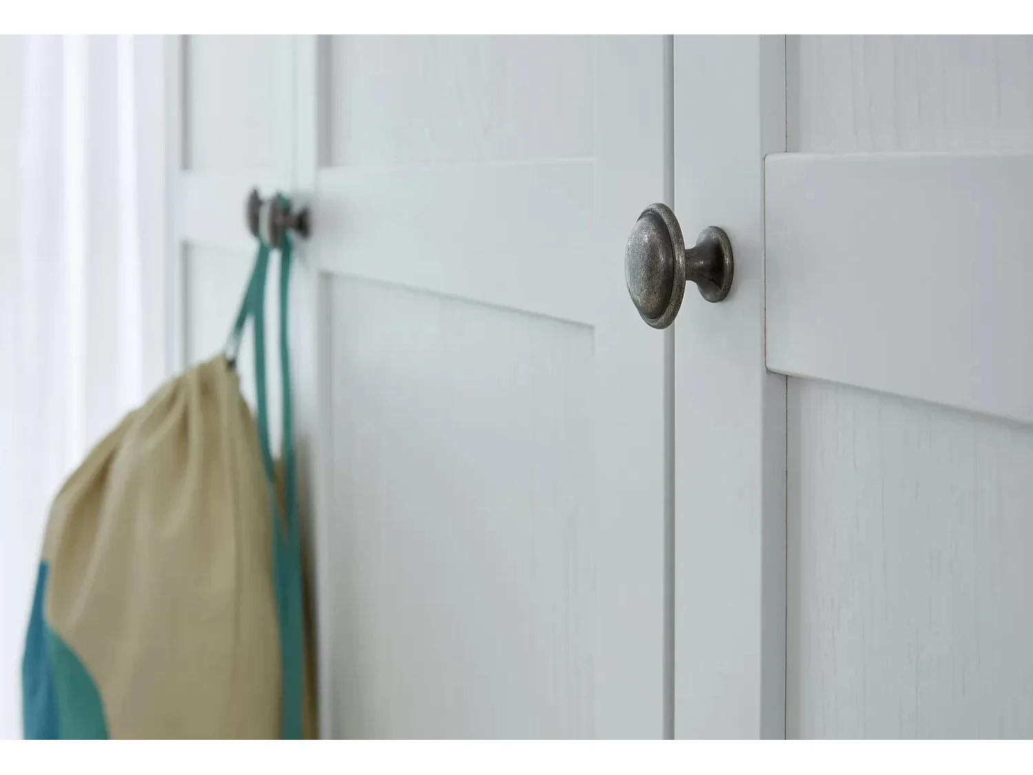 Armoire enfant 3 portes mélaminé blanc Leone