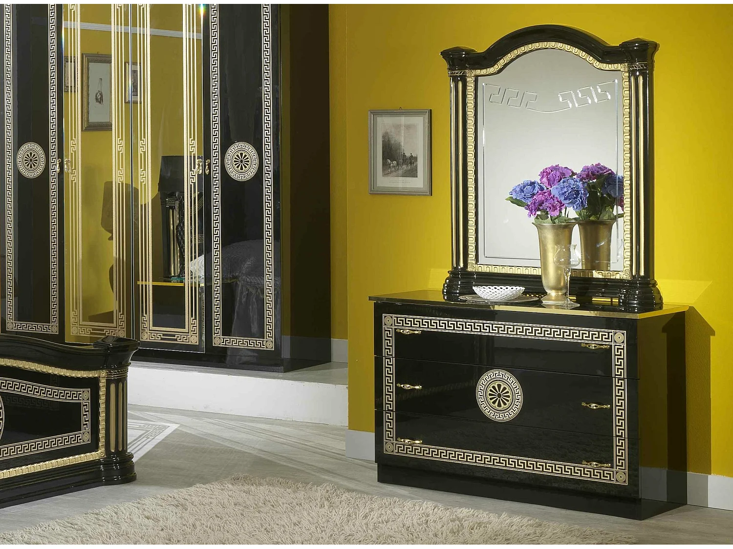 Miroir mural laqué noir et doré Savana 94cm