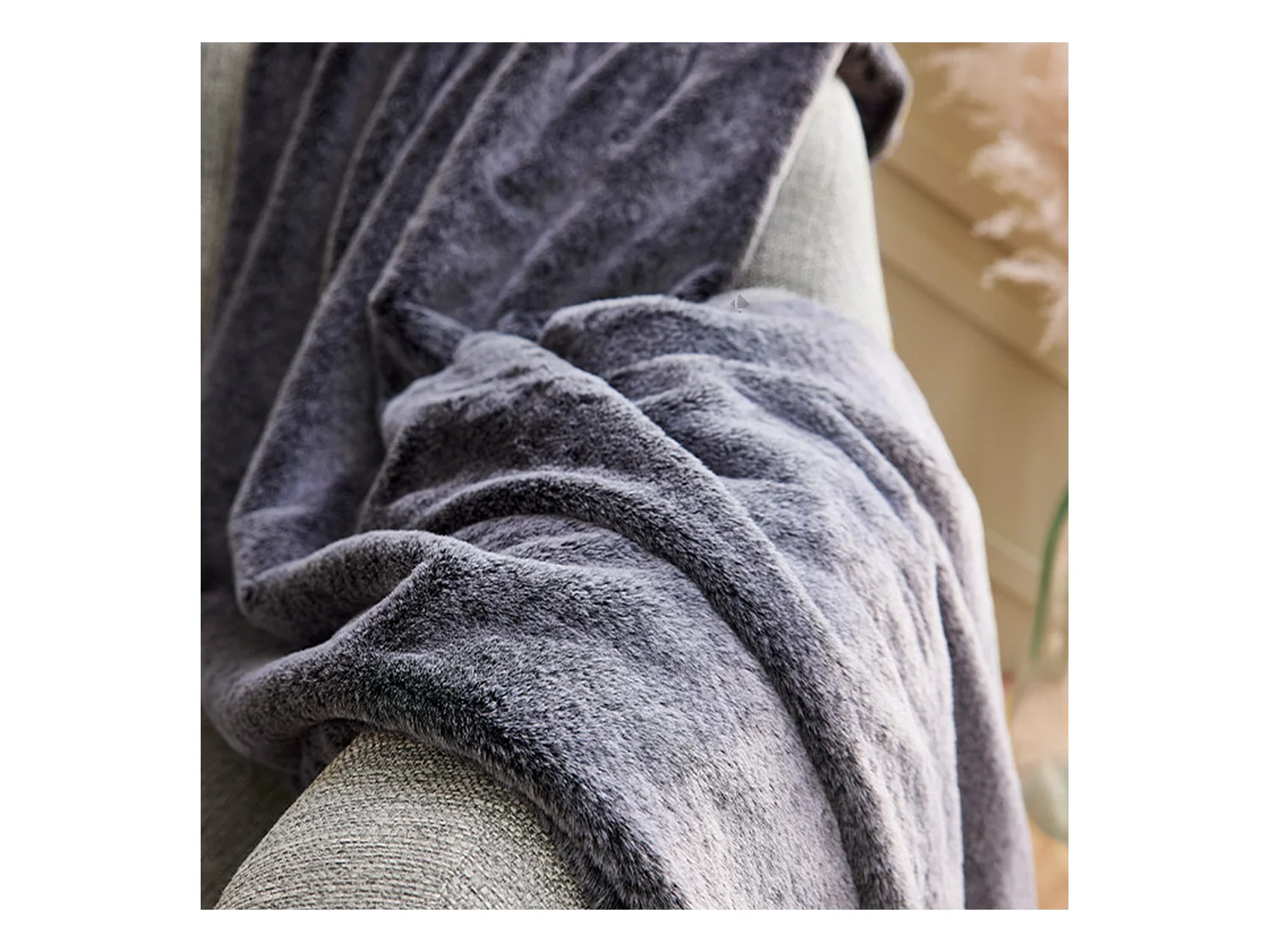 Plaid imitation fourrure 100% polyester 130x170 cm LOU gris