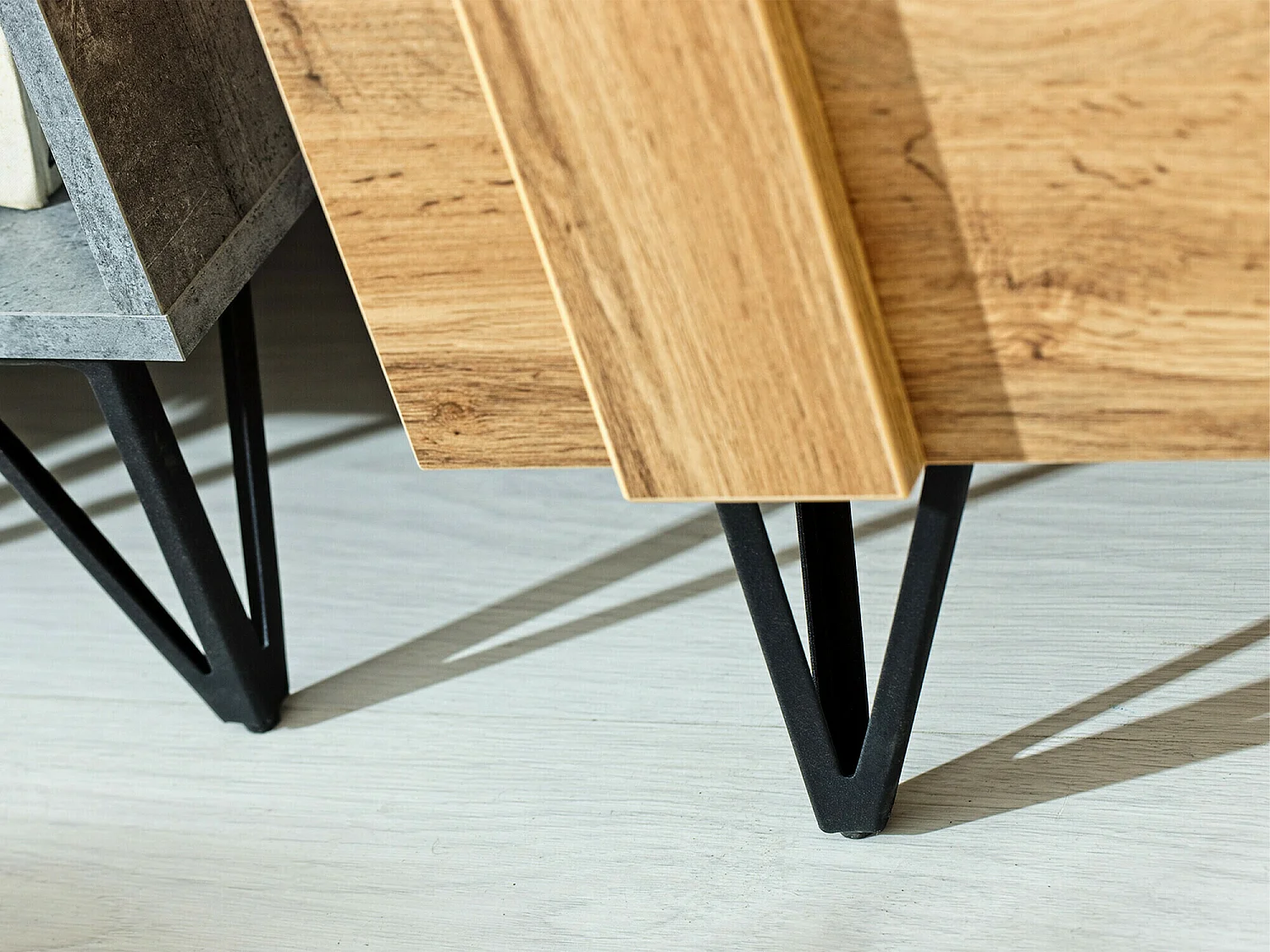 Étagère Domdele 102, Fermé|Avec des portes, Verre|Stratifié, Le nombre de portes: 4, 90cm