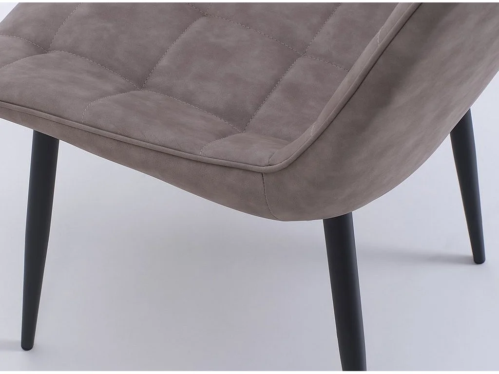 Chaise simili cuir taupe et pieds métal noir Lottac - Lot de 4