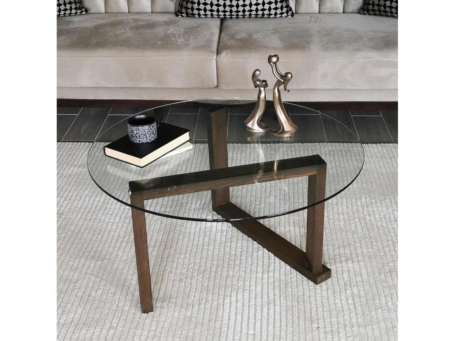 Table basse moderne Yuvalia D80cm Bois massif foncé et Verre Transparent