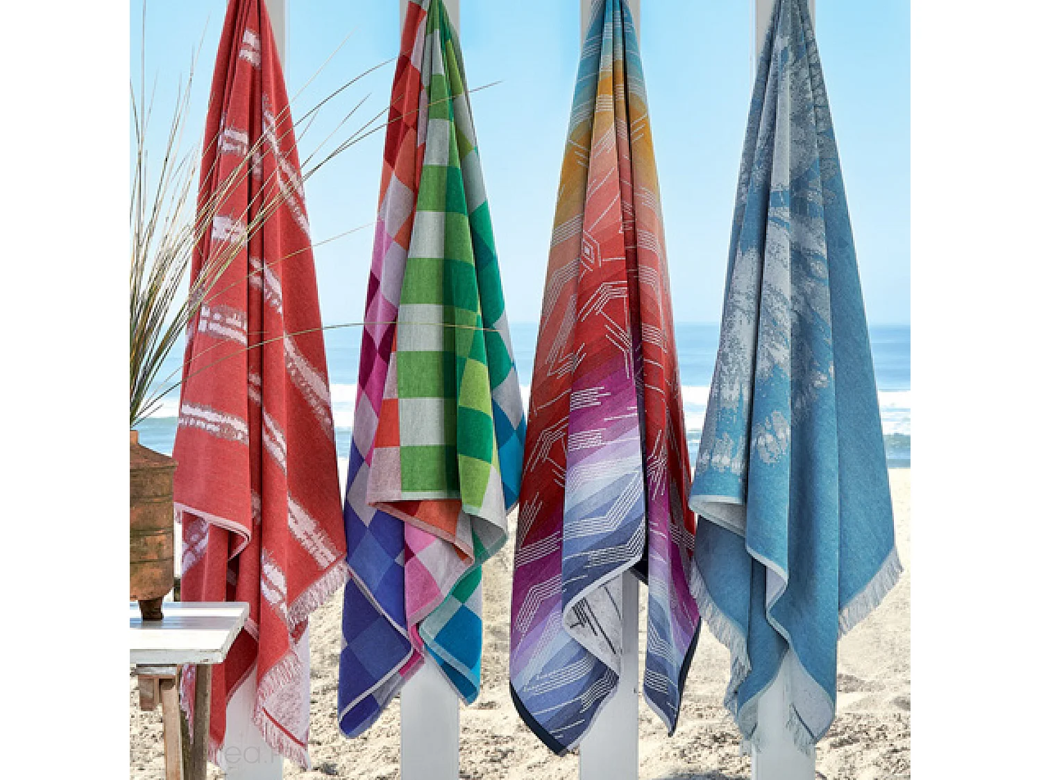 Drap de plage 100x180 cm en velours collection PANAREA multicolore