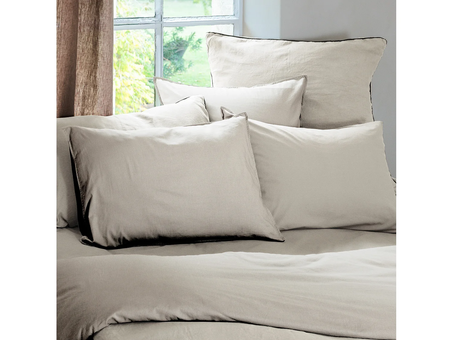 Drap plat 240x290 cm pur coton lavé PALACE beige nacre