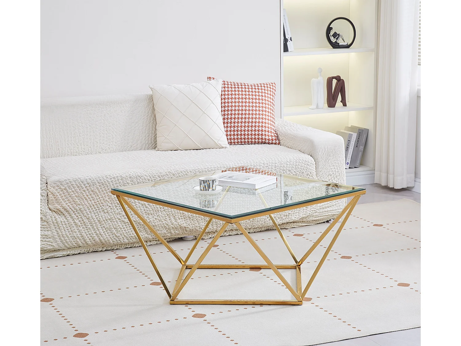 Table Basse ALINA Carrée Plateau Verre Trempé Transparent Pieds Gold 80x80x45cm