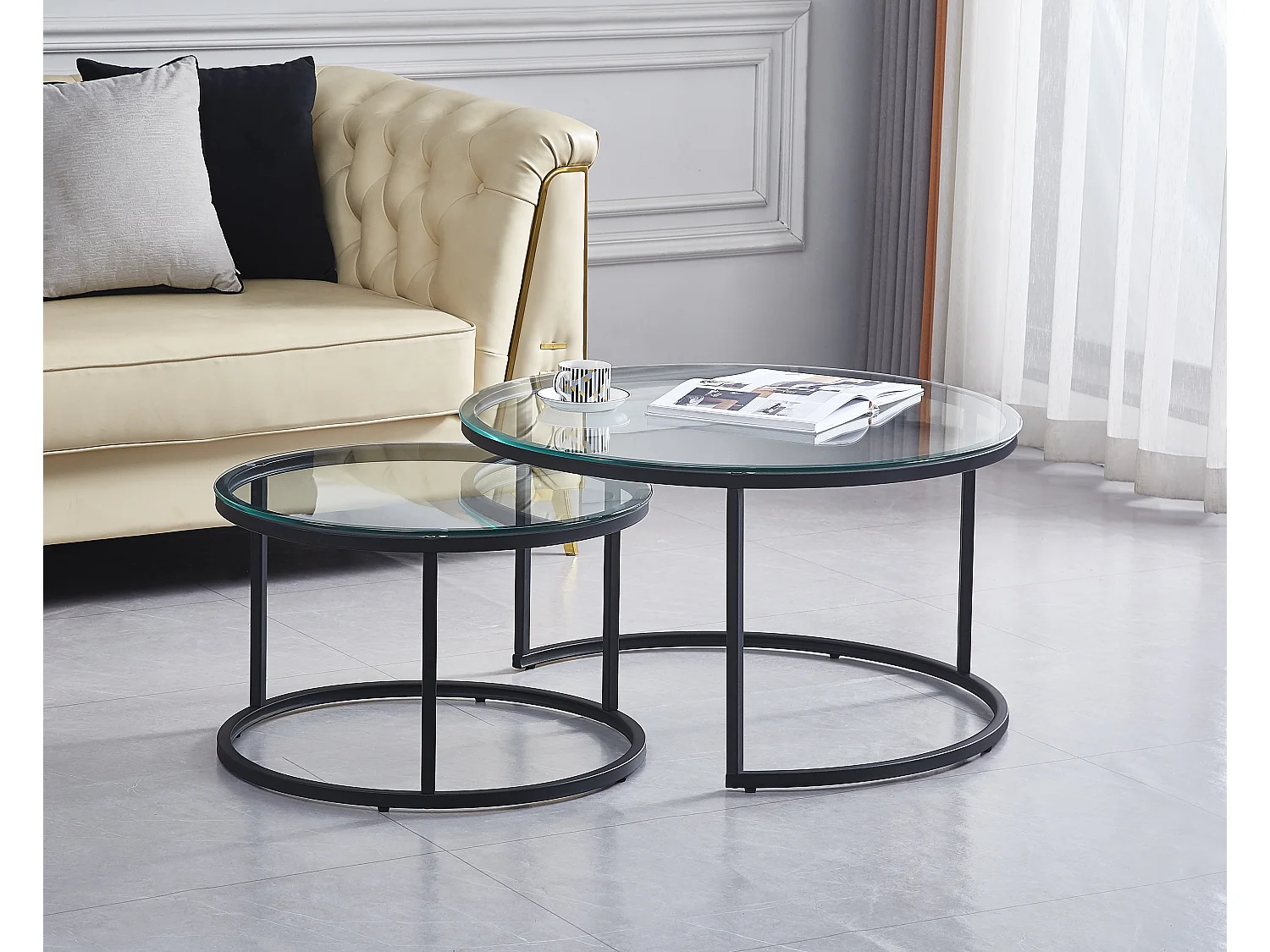 Lot de 2 tables Basses Gigogne ARTO métal noir et plateau en verre