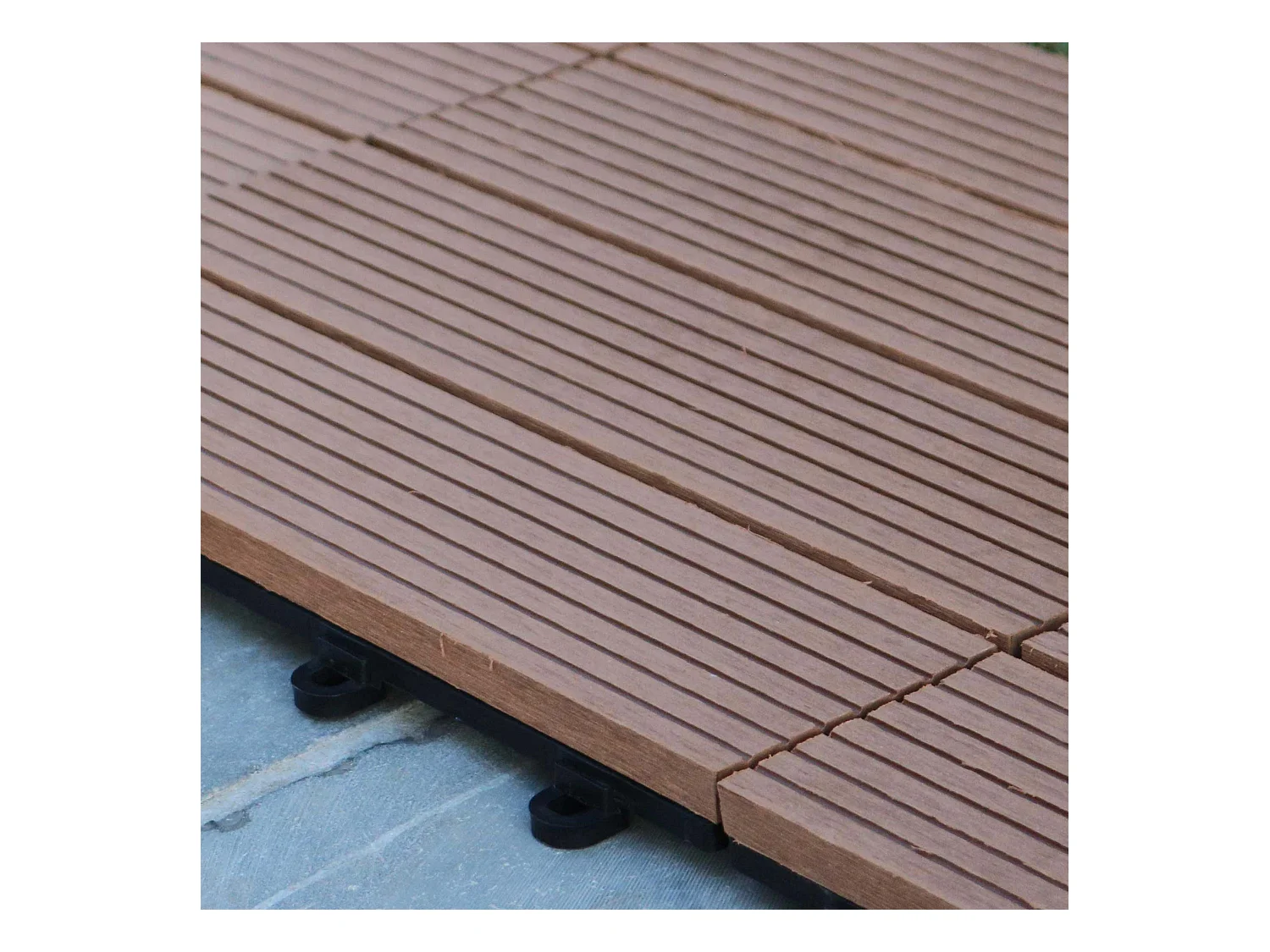 Lot de 16 dalles clipsables bois synthétique marron