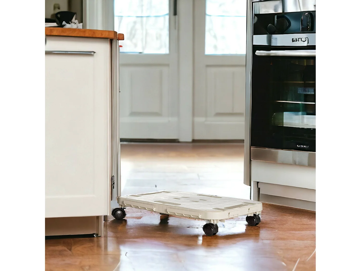 Dbolchin Plataforma con Ruedas, Carro Multiusos, Plataforma Móvil para Objetos, 100% Made in Italy, 48x29h8 cm, Beige