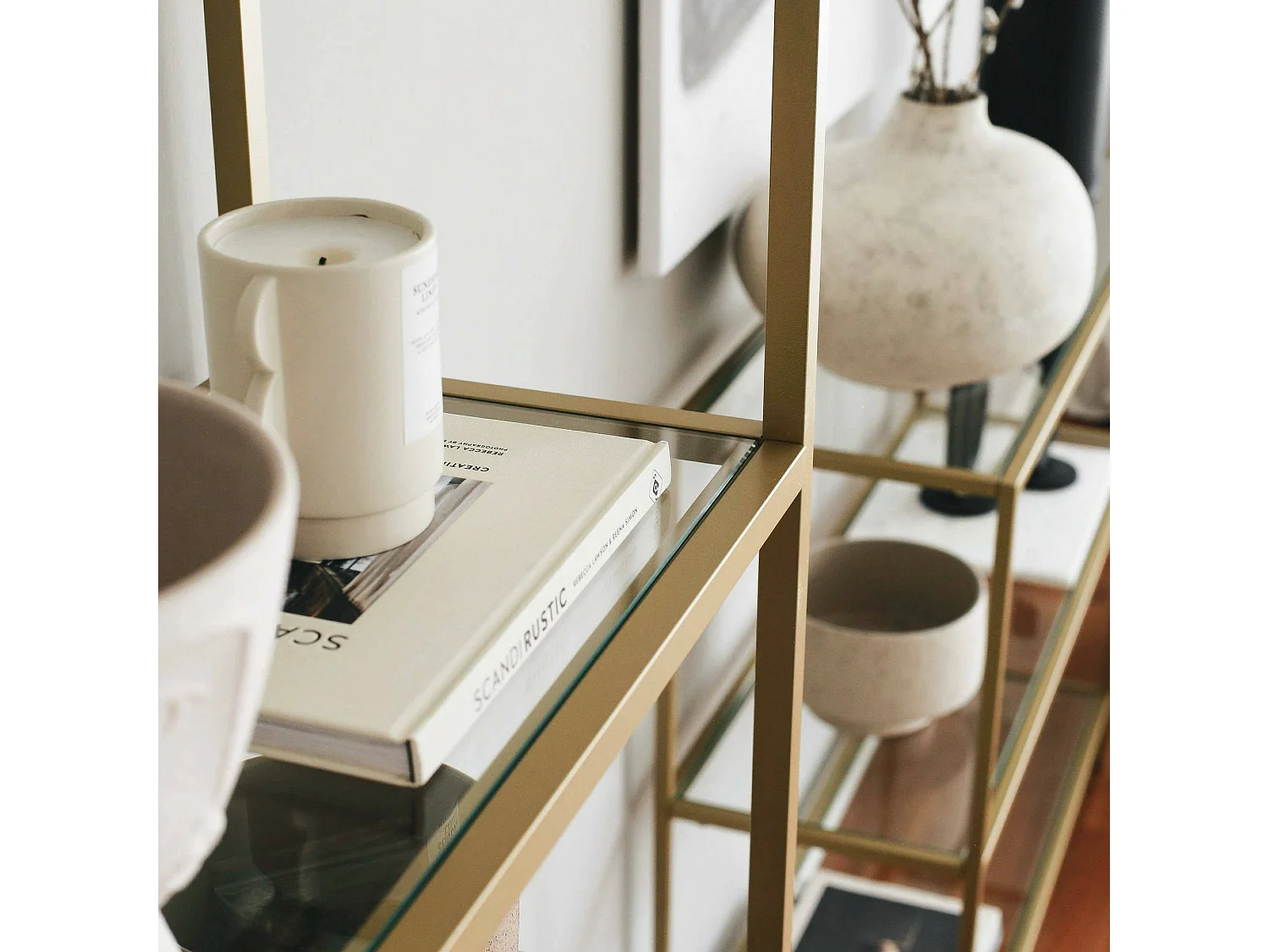 Bibliothèque Delphini, Etagère de bureau, Porte-livre mobile, Librairie, 80x30h165 cm, Or