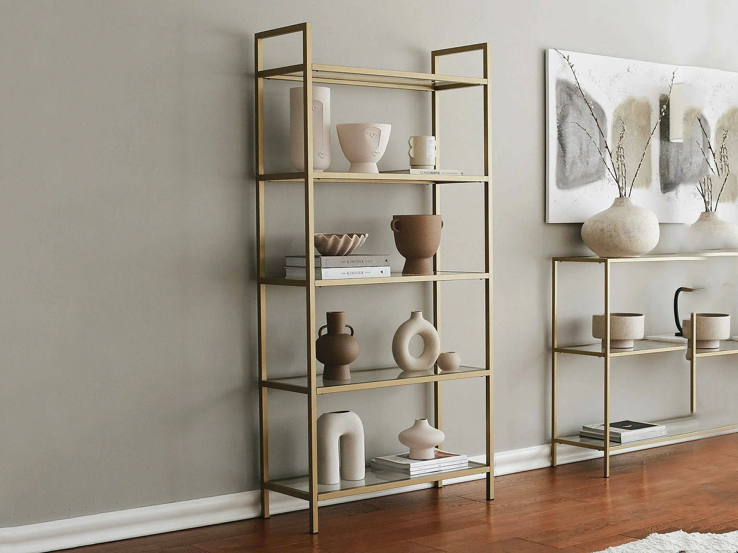 Bibliothèque Delphini, Etagère de bureau, Porte-livre mobile, Librairie, 80x30h165 cm, Or