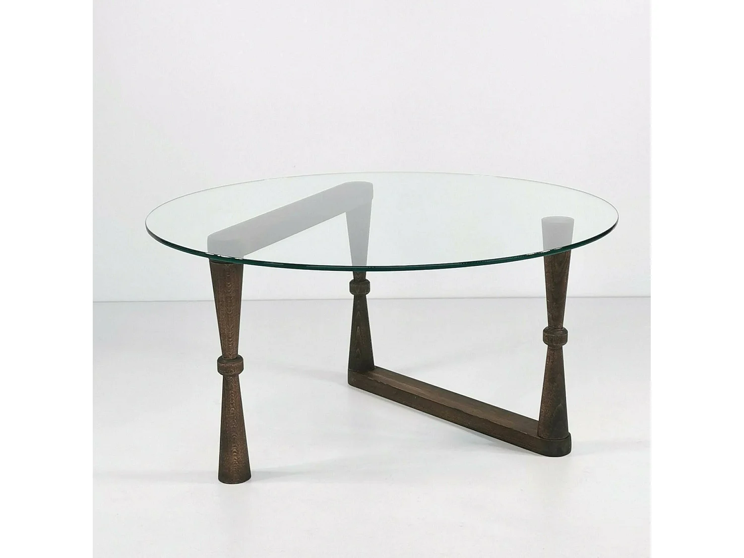 Een bijstaankDpobeg woonkamer, Koffietafel, Slaaptafel voor bank, Aanrecht voor woonkamer, 80x80h41 cm, Walnoot