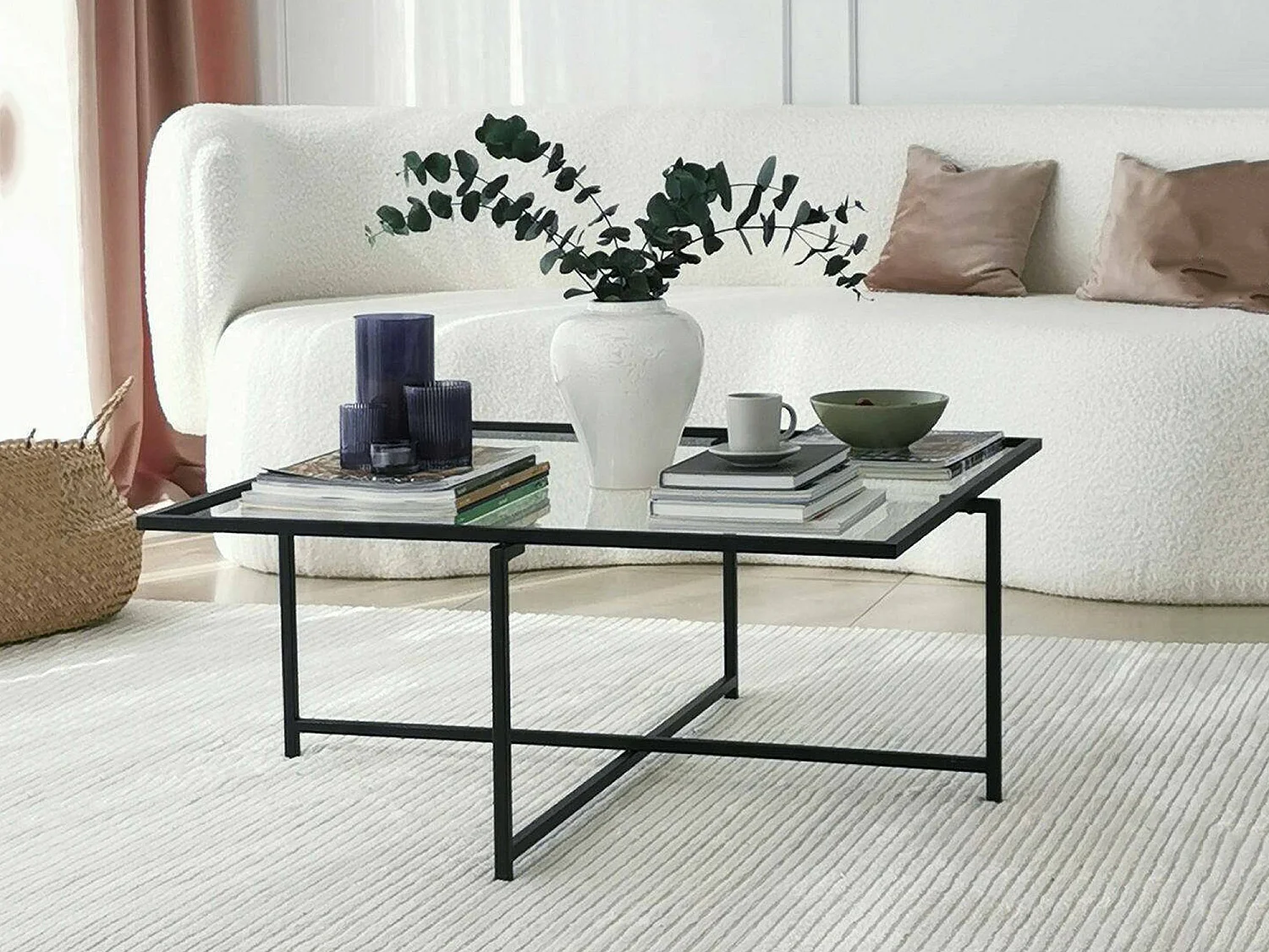 Table basse Mascate, résistante à la buée, 85x85x35h cm noire, forme carrée, plateau en verre