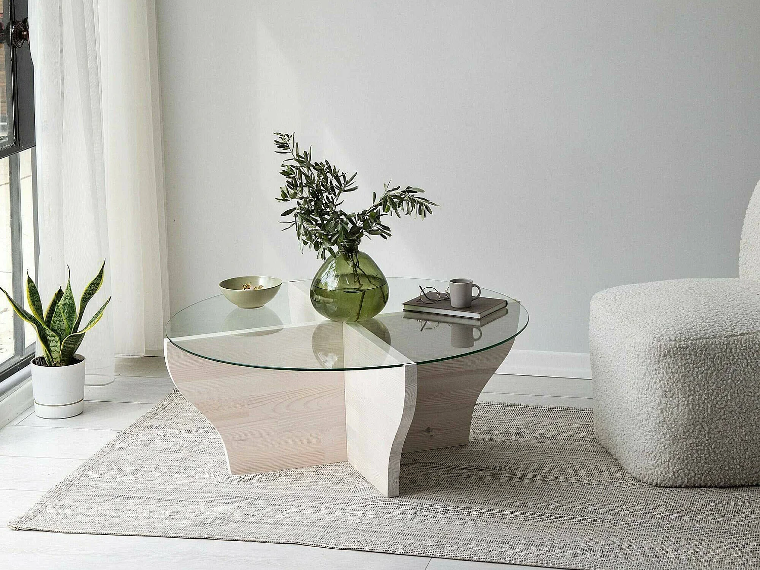 Table basse Califfi, porte-revues, 92x92x36h cm blanc, forme circulaire, plateau en verre