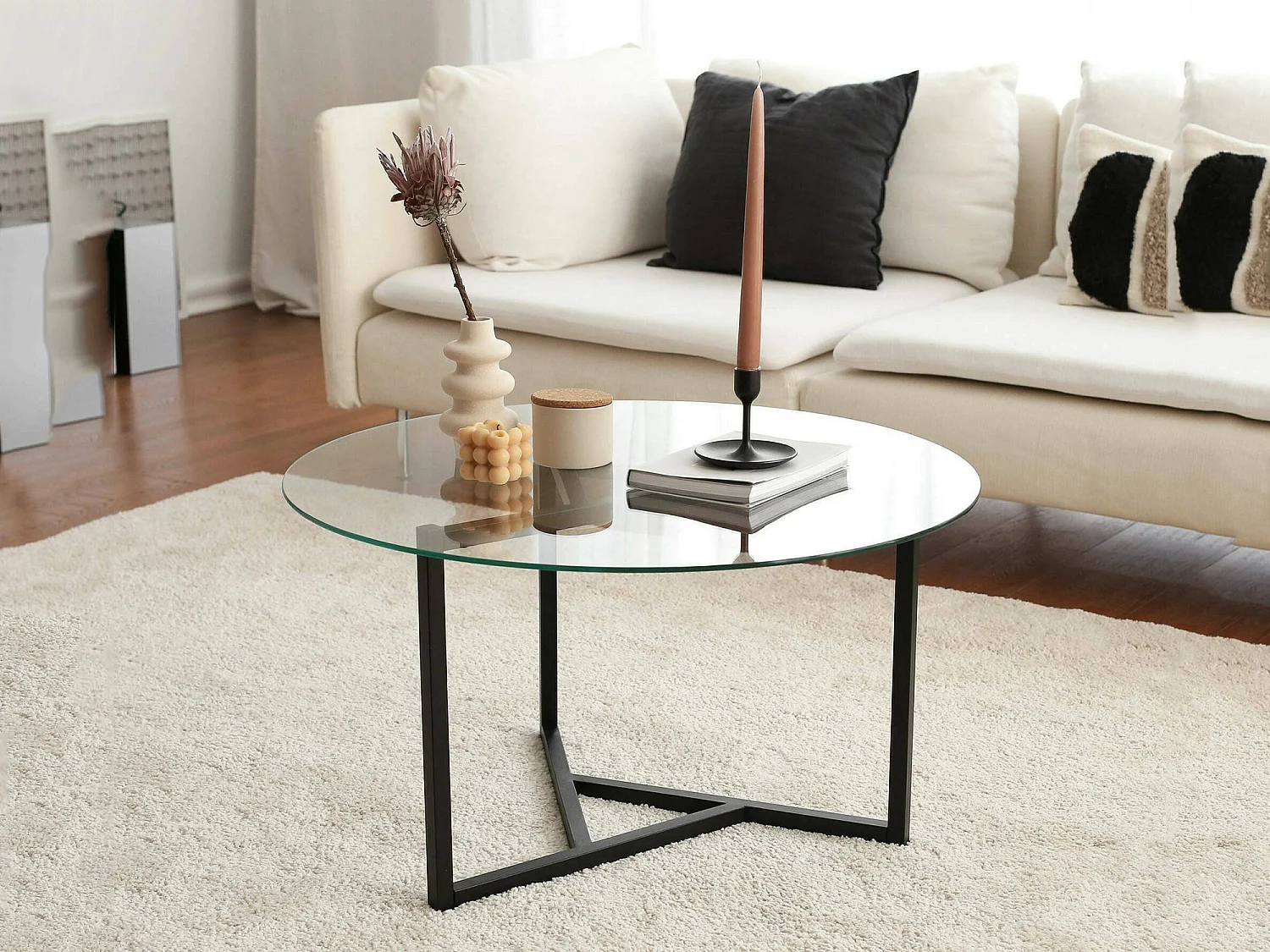 Couchtisch Esperia, Zeitschriftenablage, 75x75x42h cm Schwarz, runde Form, Glasplatte