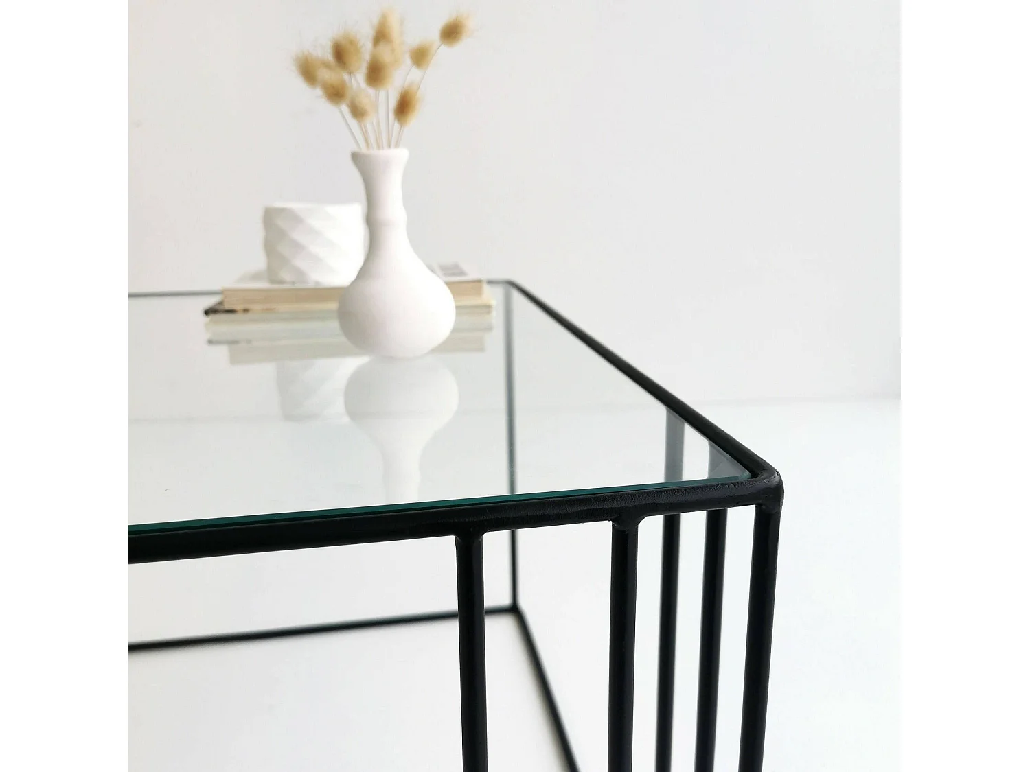 Wohnzimmertisch Dkaramok, Niedriger Wohnzimmertisch, Kaffeeregal, Couchtisch für Sofa, 55x55h36 cm, Schwarz